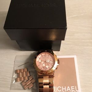 Michael Kors watch in rose gold